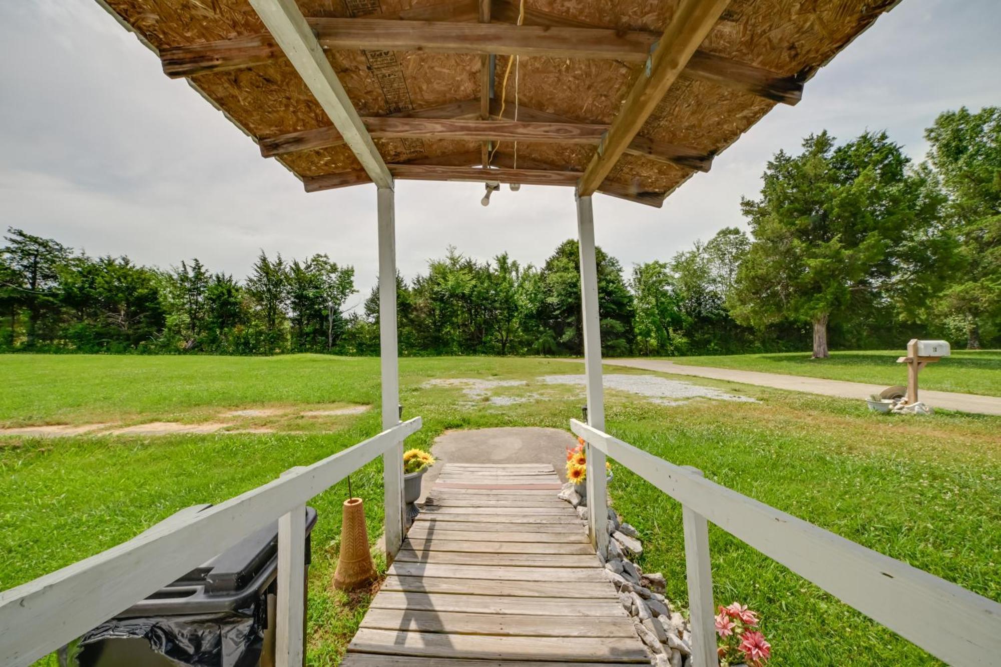 Serene Mcewen Cottage About 2 Mi To Golf Course! Exterior foto